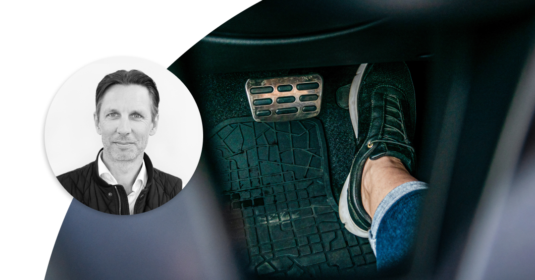 Profile image of Anders Lindelöf and an image of a foot braking a car to symbolise: identify harsh braking